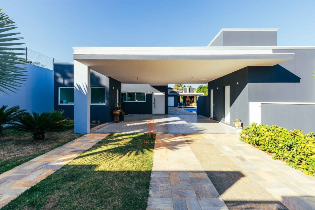 Entrada + Garagem