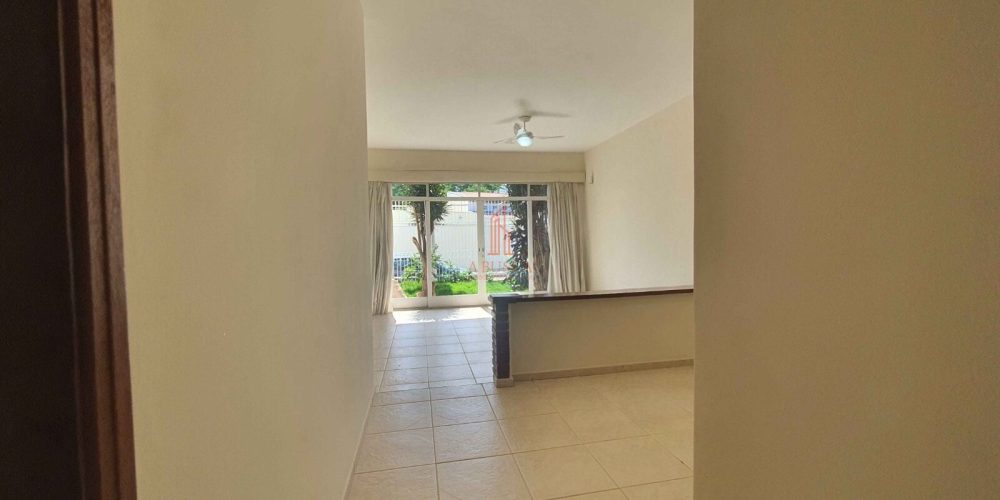 Jardim Cica 80 - Visao corredor para Sala de Estar e Jantar