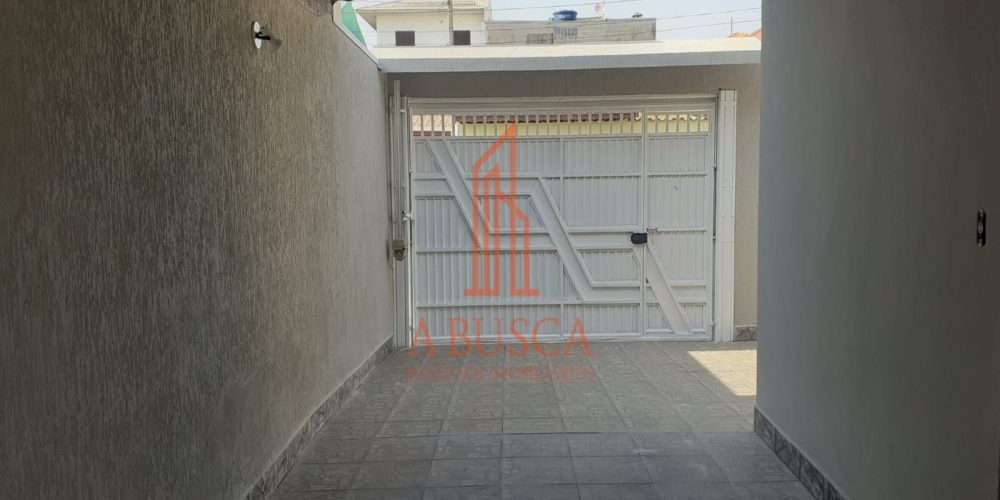 Jardim Ermida II 105 - Garagem - Dentro para o portao